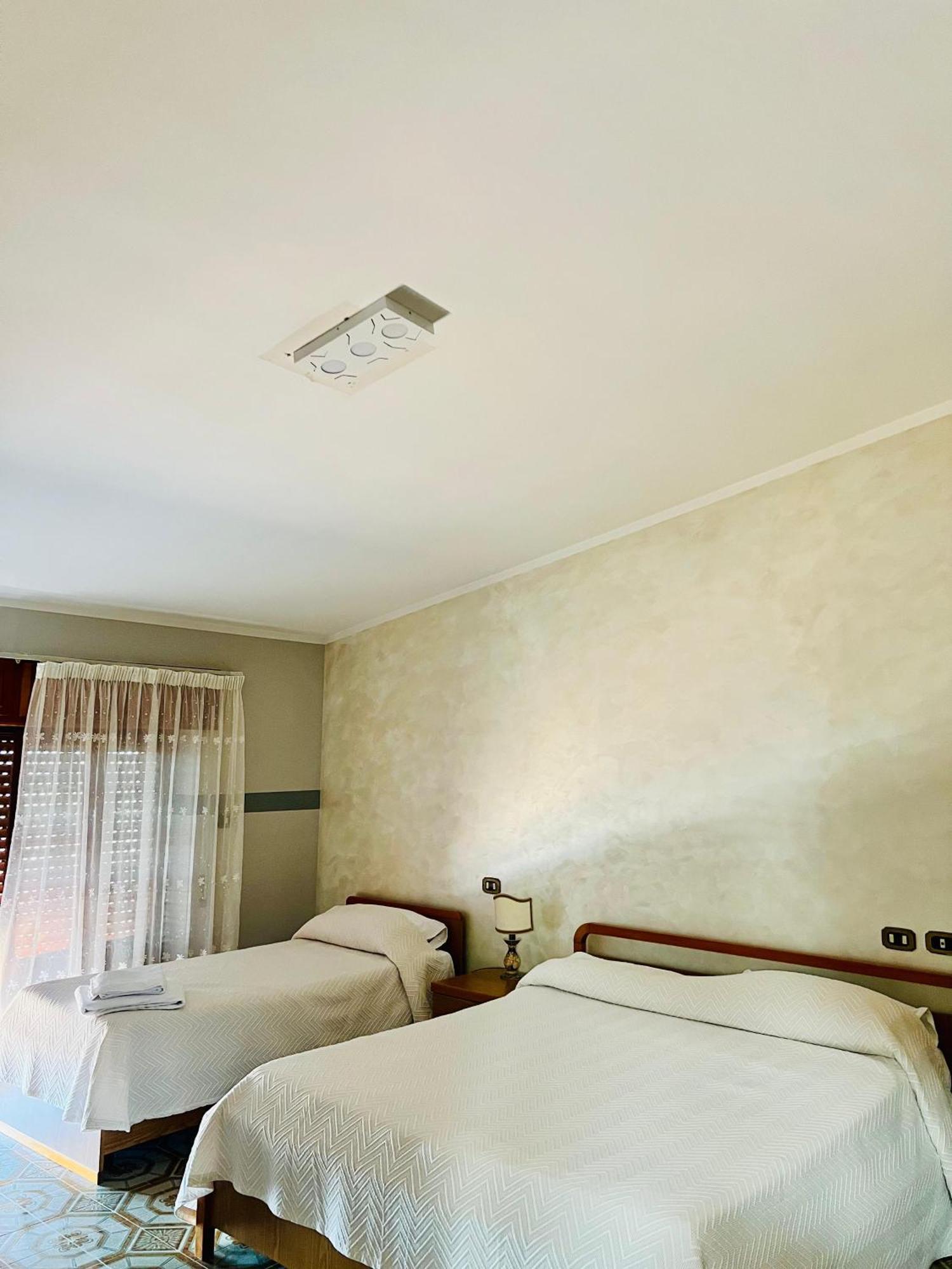 Hotel Paradiso Celano Extérieur photo
